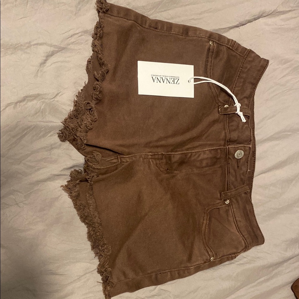 Brown Frayed Hem Women Shorts